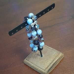 Elegant Violet And Purple Beaded Bracelet